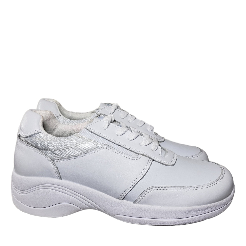 Easy Works by Easy Street Middy White Lace Up Sneakers Sz 8M